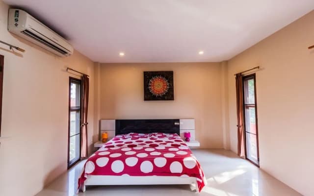 Jomtien Somza - photo 4