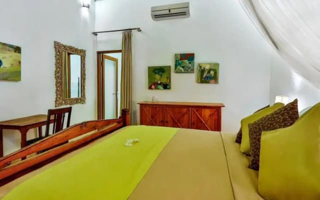 Villa Damai Kecil Seminyak - photo 4