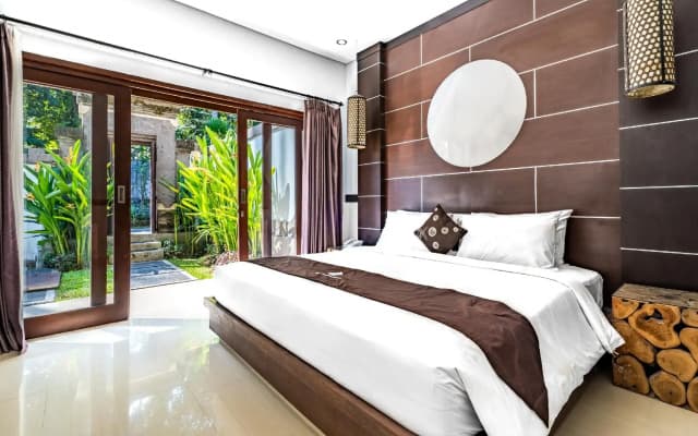 Fullmoon Villa Ubud - photo 2
