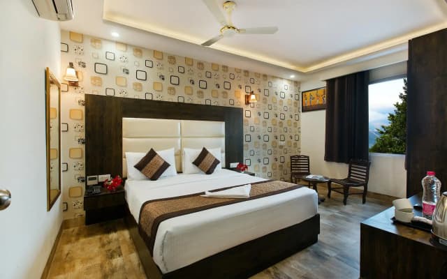 Hotel Nirvana by OPO Rooms - photo 2