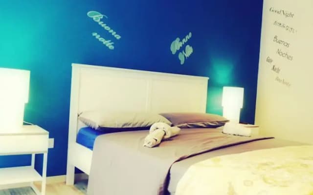 8Thfloorhouse - photo 2