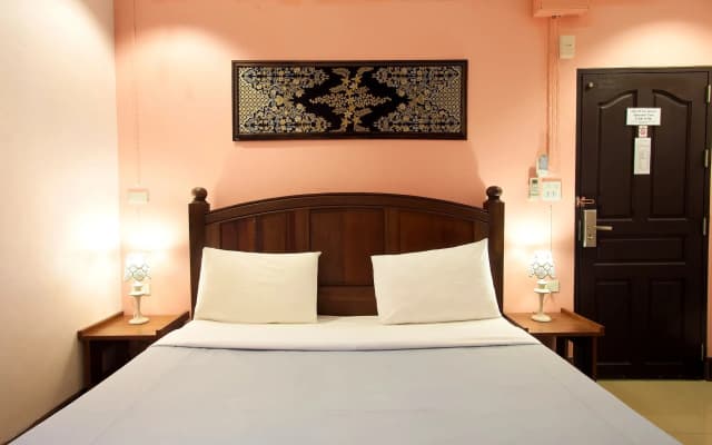 Baan Sutra Guesthouse - photo 5