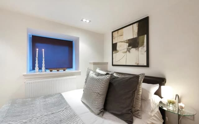 Henderson Street Apartment - photo 3