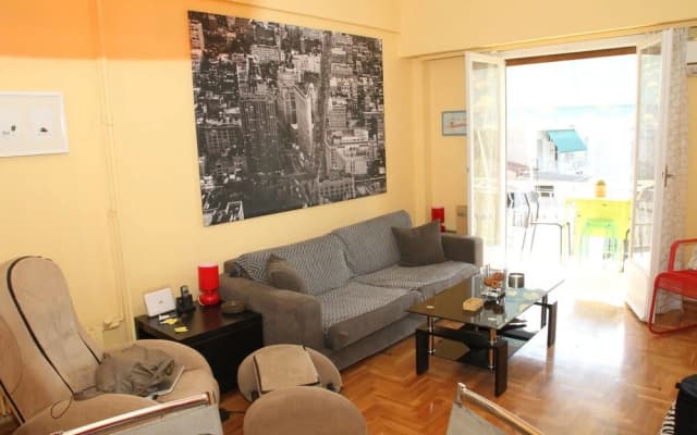 Colorful apartment in Athens! - photo 2