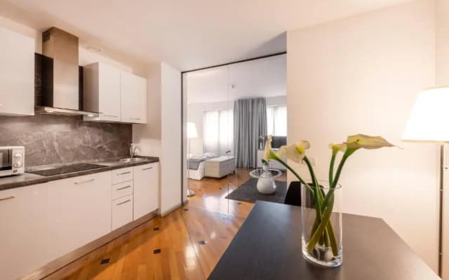 Milan Royal Suites - Centro Duomo - photo 2