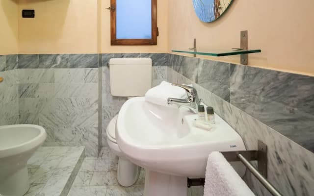 Santa Monaca - photo 2