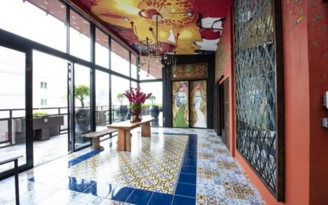 Dhevi Bangkok Hotel - photo 2