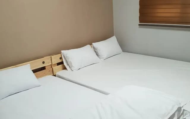 YOUNG STAY - Hostel - photo 2
