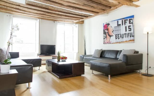Saint Germain - Mabillon Apartment - photo 2