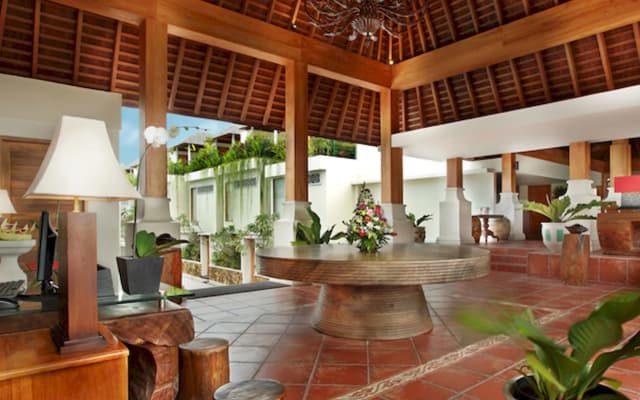 Villa Kayu Raja - photo 2