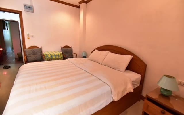 Thip House - photo 4