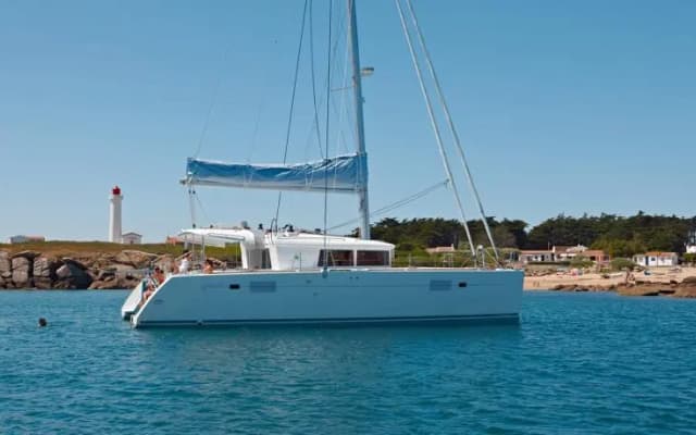 Bliss Boutique Yachting - Phuket - photo 5