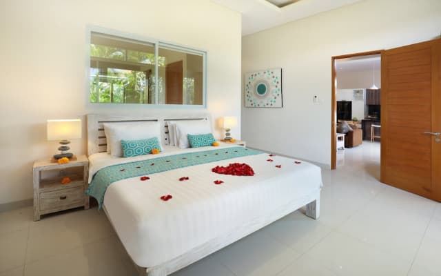 Holl Villa - photo 4