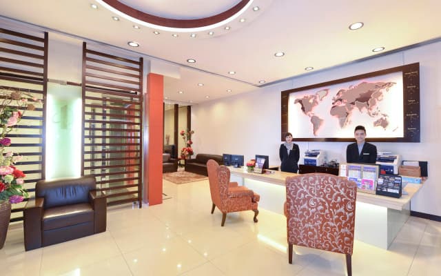 Walden Hotel - photo 2