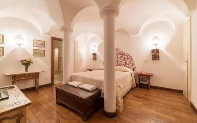 Navona Art Apartment - photo 4