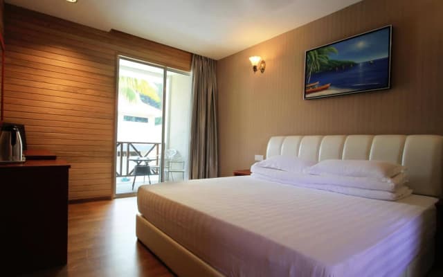 Summer Bay Resort, Lang Tengah Island - photo 2
