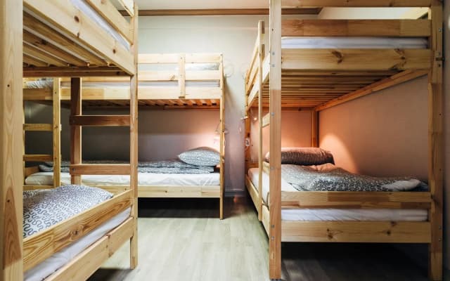 10 Guesthouse - Hostel - photo 4