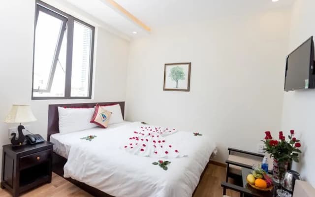 Apple Hotel - photo 2