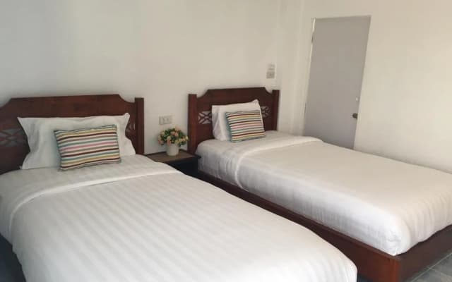 Mango Hotel - photo 3