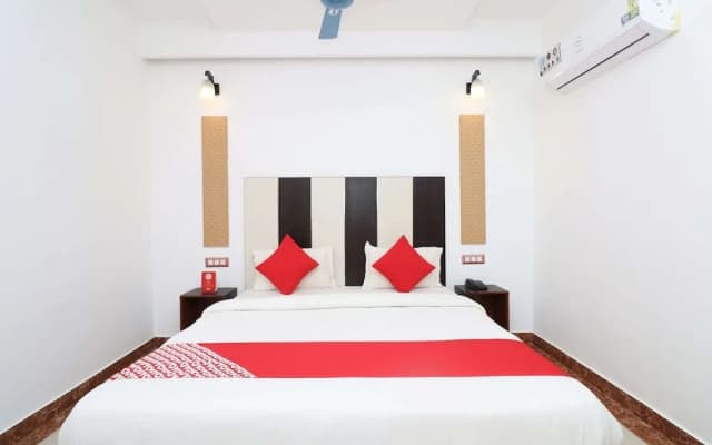 OYO 29952 D Comfort Residency - photo 5