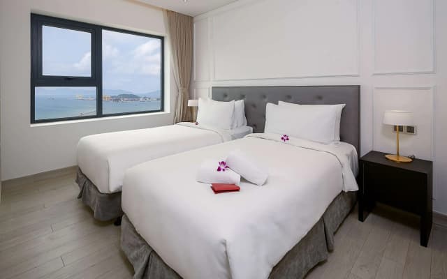 Wyndham Danang Golden Bay - photo 3
