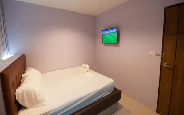 Rabbit Room - photo 4