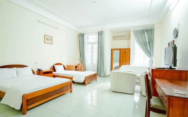 Thanh Lan 1 Hotel Danang - photo 2