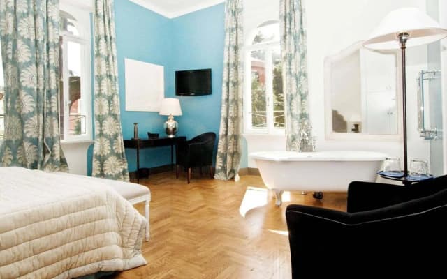 Hotel Villa Linneo - photo 4