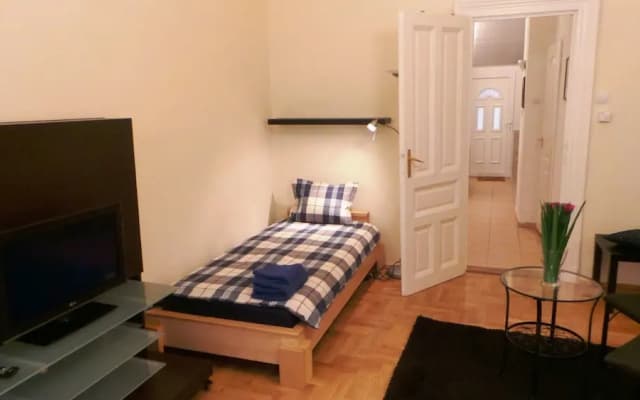 Mandy Apartments - photo 5