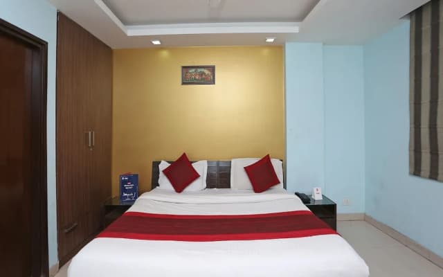 Hotel Flight Path - photo 5