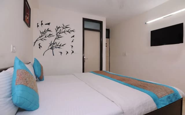 OYO 2041 Hotel Silver Land - photo 4