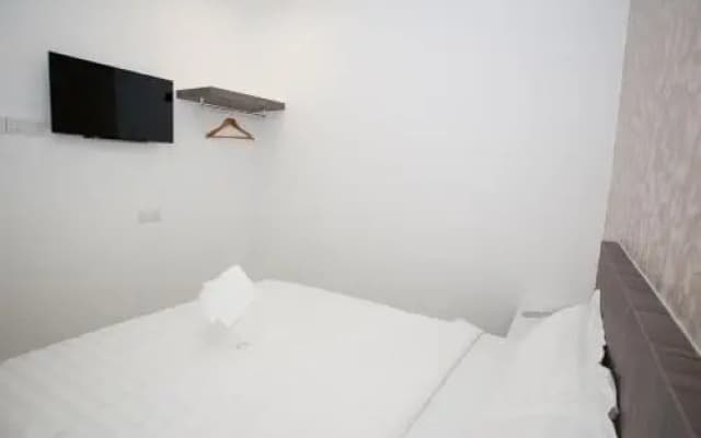 Twenty Nine Hotel - photo 3