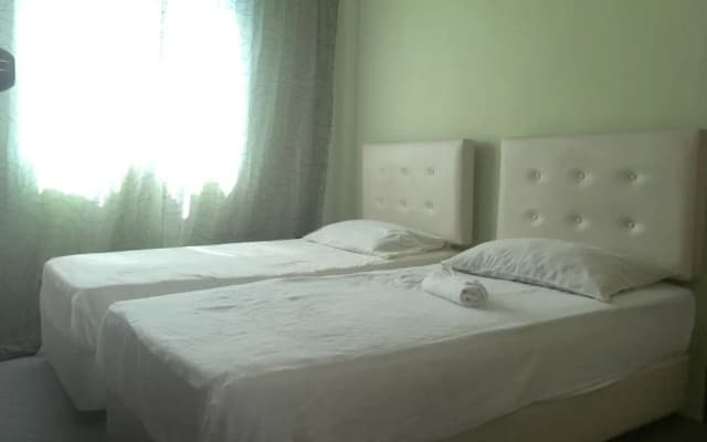 OYO 89589 Naiim Hotel - photo 4