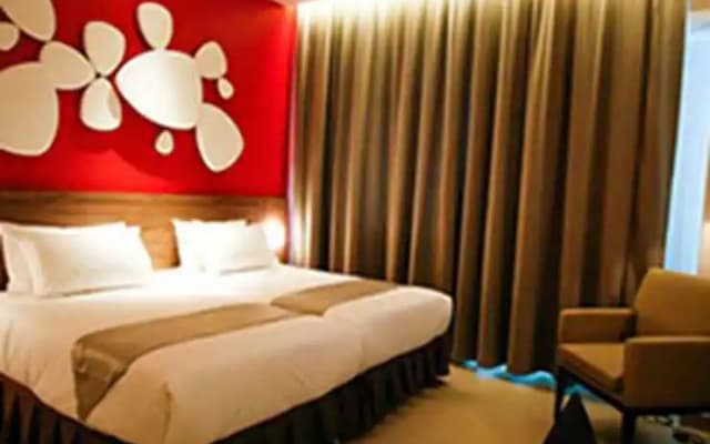 D Hotel Seri Iskandar - photo 5