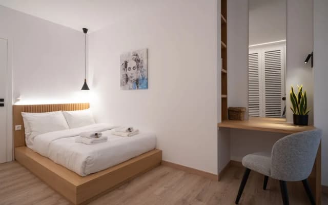 Kolonaki Upscale 4 bdr Luxury apartment - photo 3