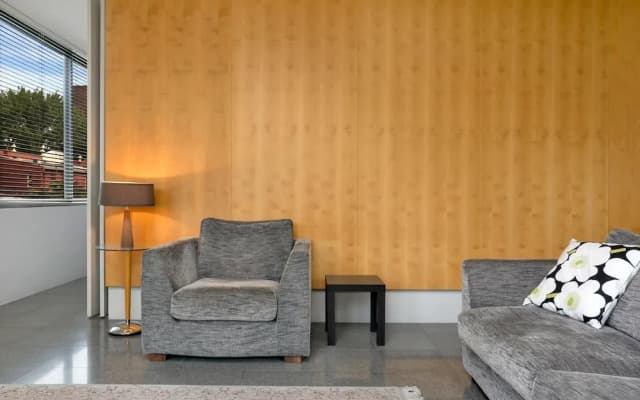 Surry Hills 1 Bedroom Apartment - ADEL1 - photo 2