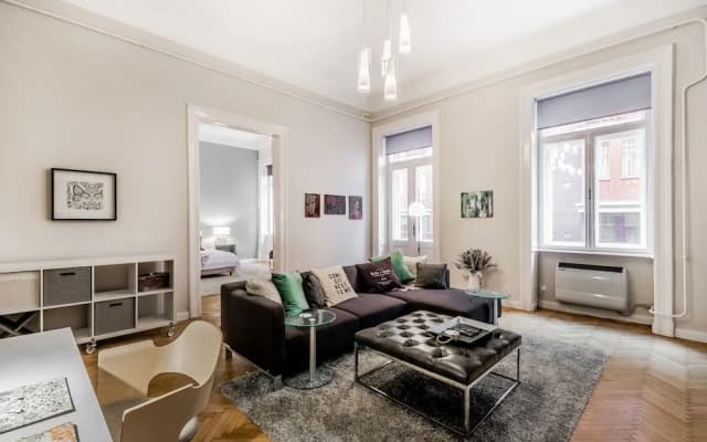 Knights Seven Apartment - photo 2
