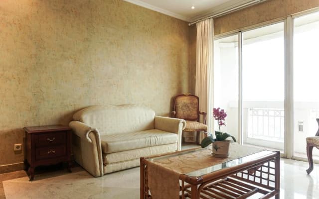 Spacious and Elegant 2BR @ Kedoya Elok Apartment - photo 2