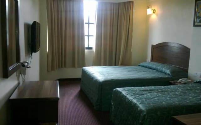 Hotel Remix - photo 2
