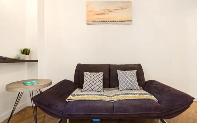Amazing 1 Bedroom Loft in Nice City Centre Seafront - photo 2