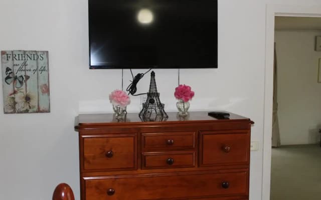 Ringwood Bardia Apartment - photo 4