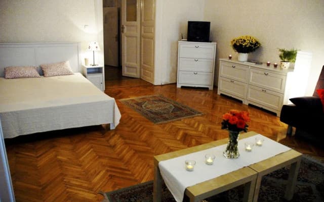Caldo Apartments - photo 3