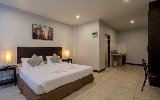 Amarin Hotel Patong - photo 2