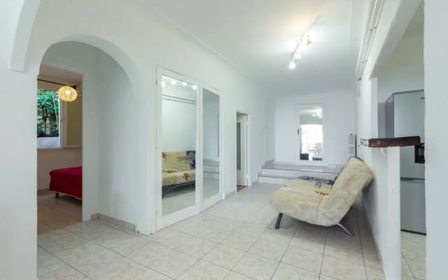 Appartement avec Jardin - photo 2