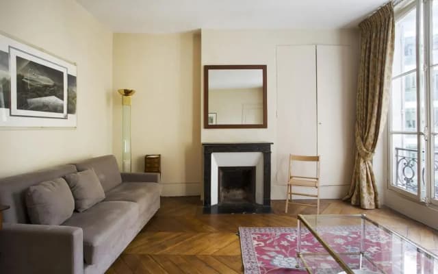 Quai d'Orsay Apartment - photo 3