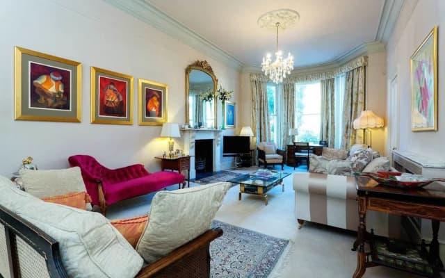 Veeve - Elgin Crescent - photo 4