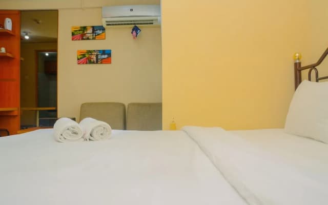 Contemporary Studio Apartment at Kebagusan City - photo 2