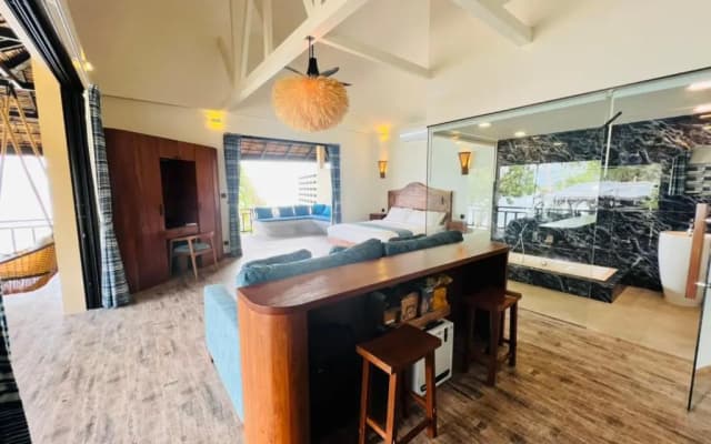 Absolute Beachfront Resort - photo 5