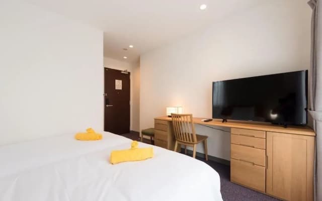 Serorin Light Hotel Tokyo - photo 4