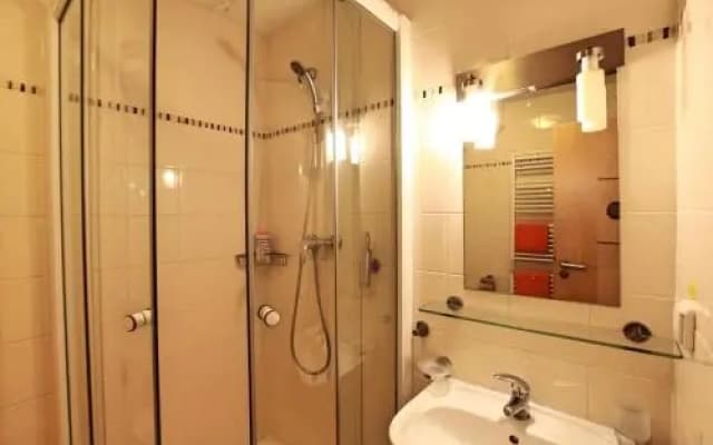 Europa Apartments - photo 5
